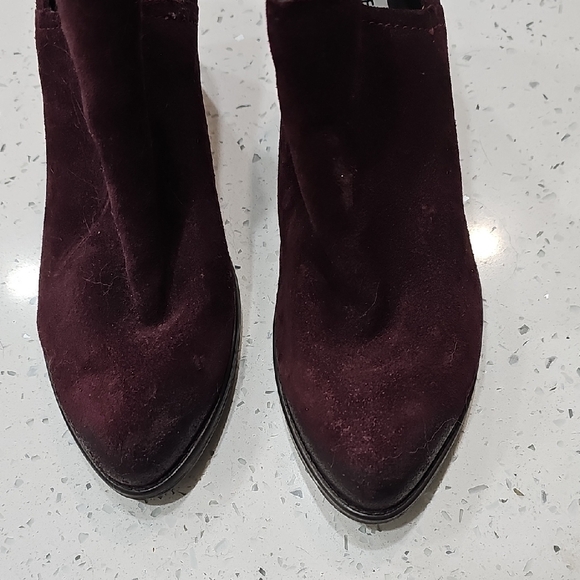 Steve Madden Women's Dark Red Ankle Booties - Picture 3 of 6